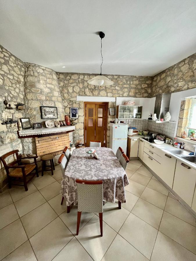 Villa Katerina'S Rest Stone Ηouse Khárakas Exterior foto
