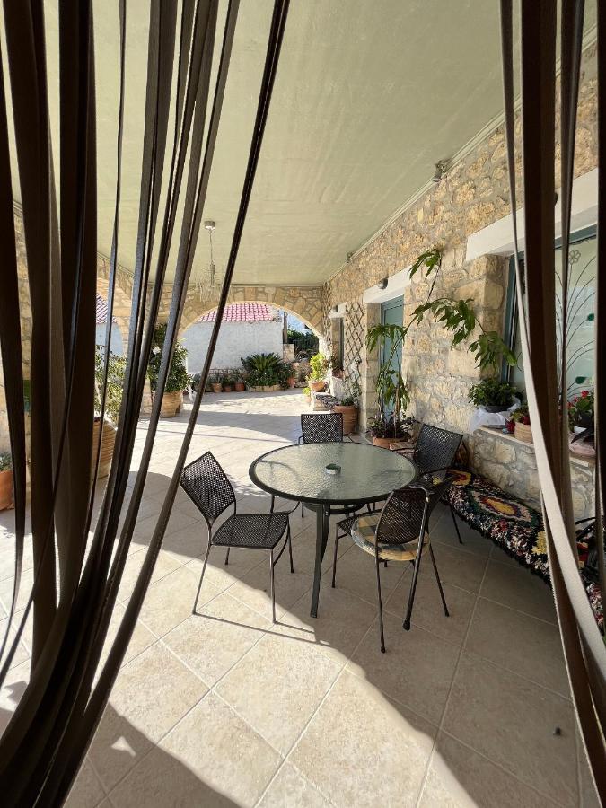 Villa Katerina'S Rest Stone Ηouse Khárakas Exterior foto