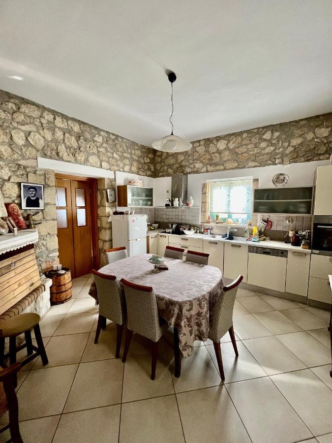 Villa Katerina'S Rest Stone Ηouse Khárakas Exterior foto